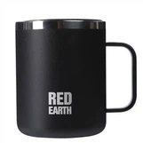 Mug tal-kafè iżolat trab